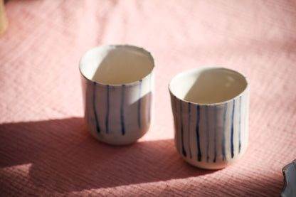 Gobelet  lignes bleus